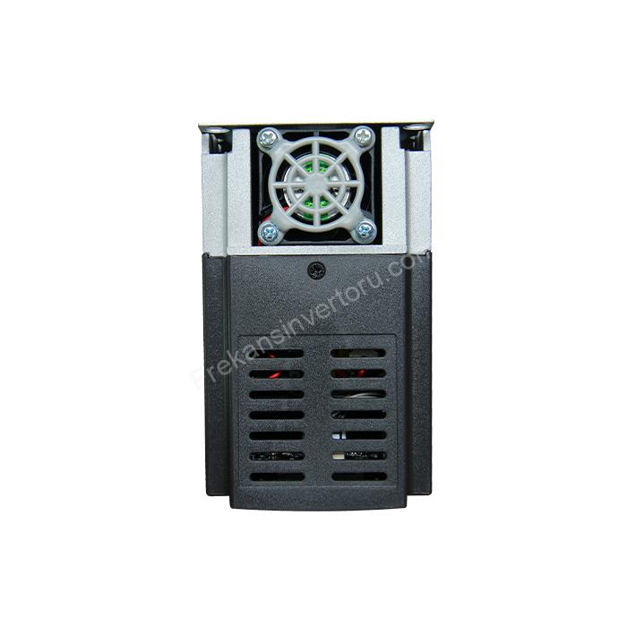 Eura Drives Sürücü E2100-0450T3 45KW 90A Sökülebilir Ekran - Görsel 2